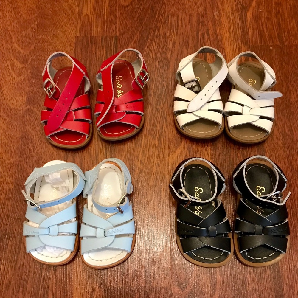 Sun sans saltwater sandals lot